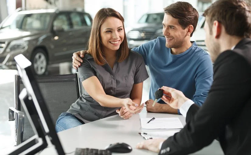 The Difference Between Fixed-Rate & Variable-Rate Car Loans