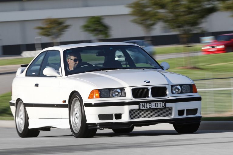 30-years-of-BMW-M3-E36-M3R-768x512.jpg